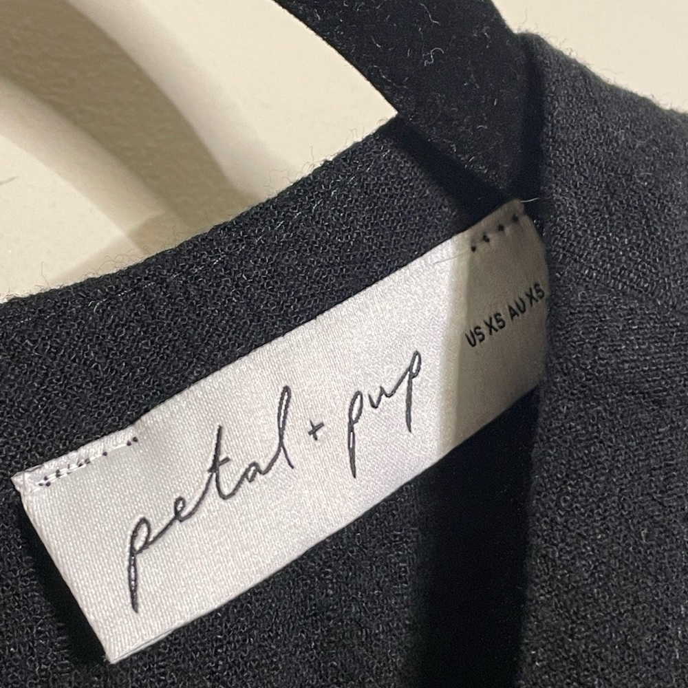 Petal & Pup Marnie Top and Wide-Leg Linen  Pants - Picture 7 of 12